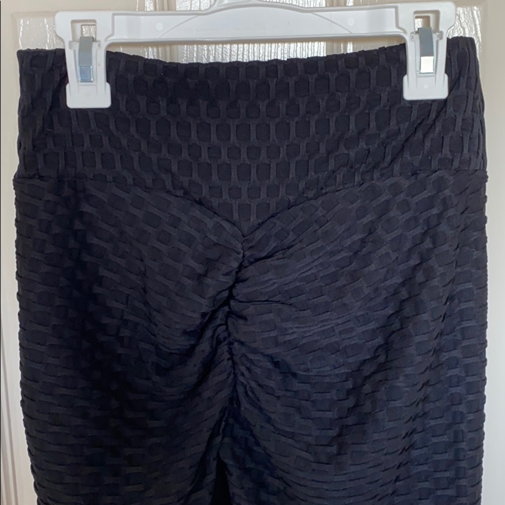 scrunch butt legging